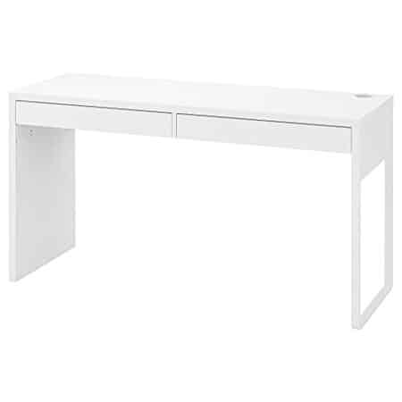scrivania bianca IKEA